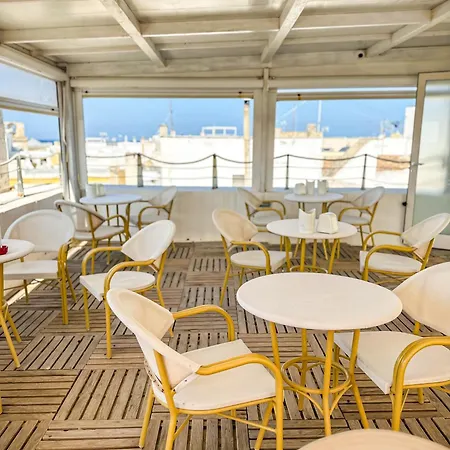 Dimora San Vincenzo Bed and Breakfast 3*