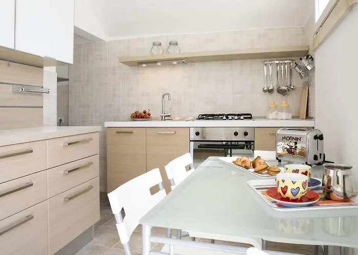 فندق مبيت وإفطار Dimora San Vincenzo 3*